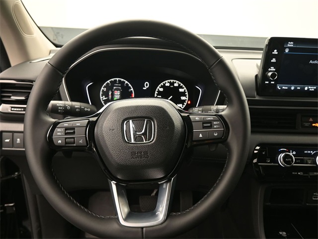 2025 Honda Pilot EX-L photo 2