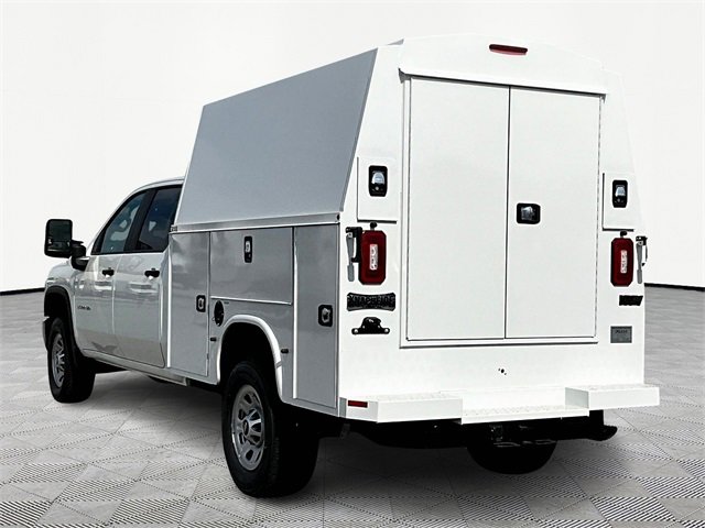 2025 Chevrolet Silverado 3500HD photo 4