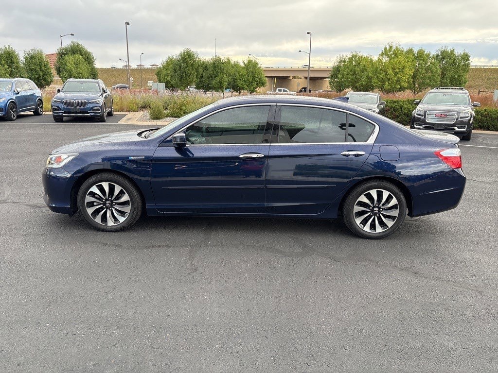 2015 Honda Accord Hybrid EX-L photo 2