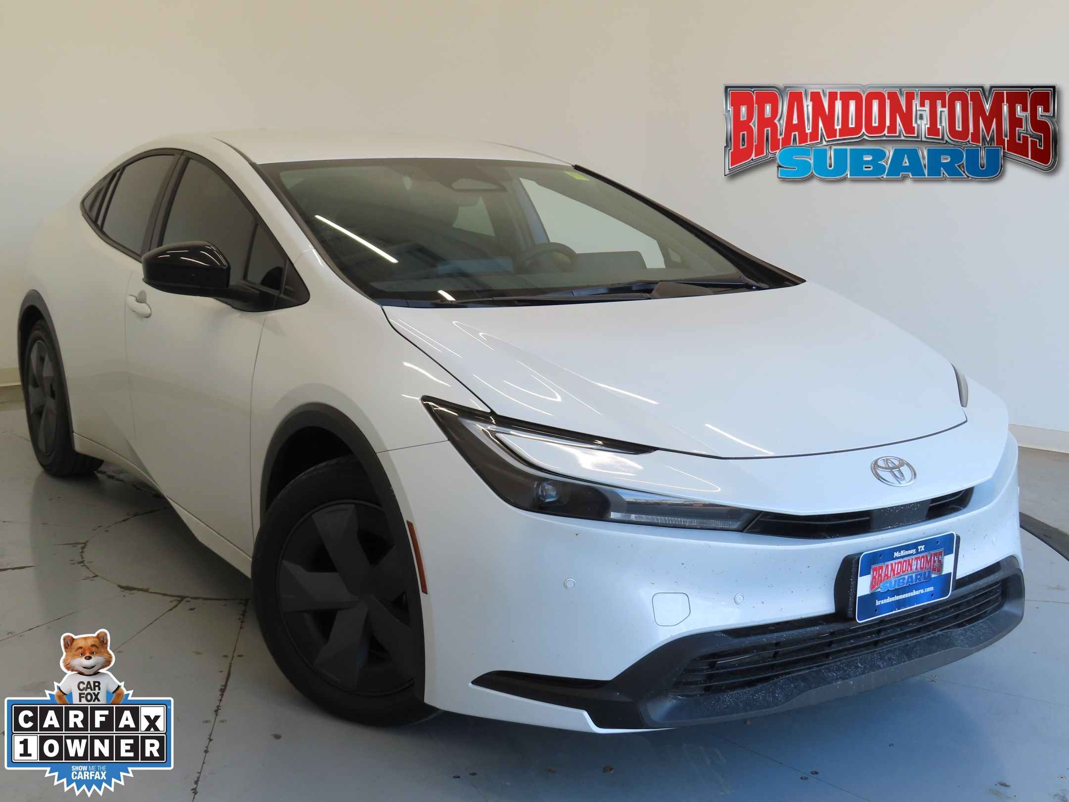 2024 Toyota Prius LE's photo