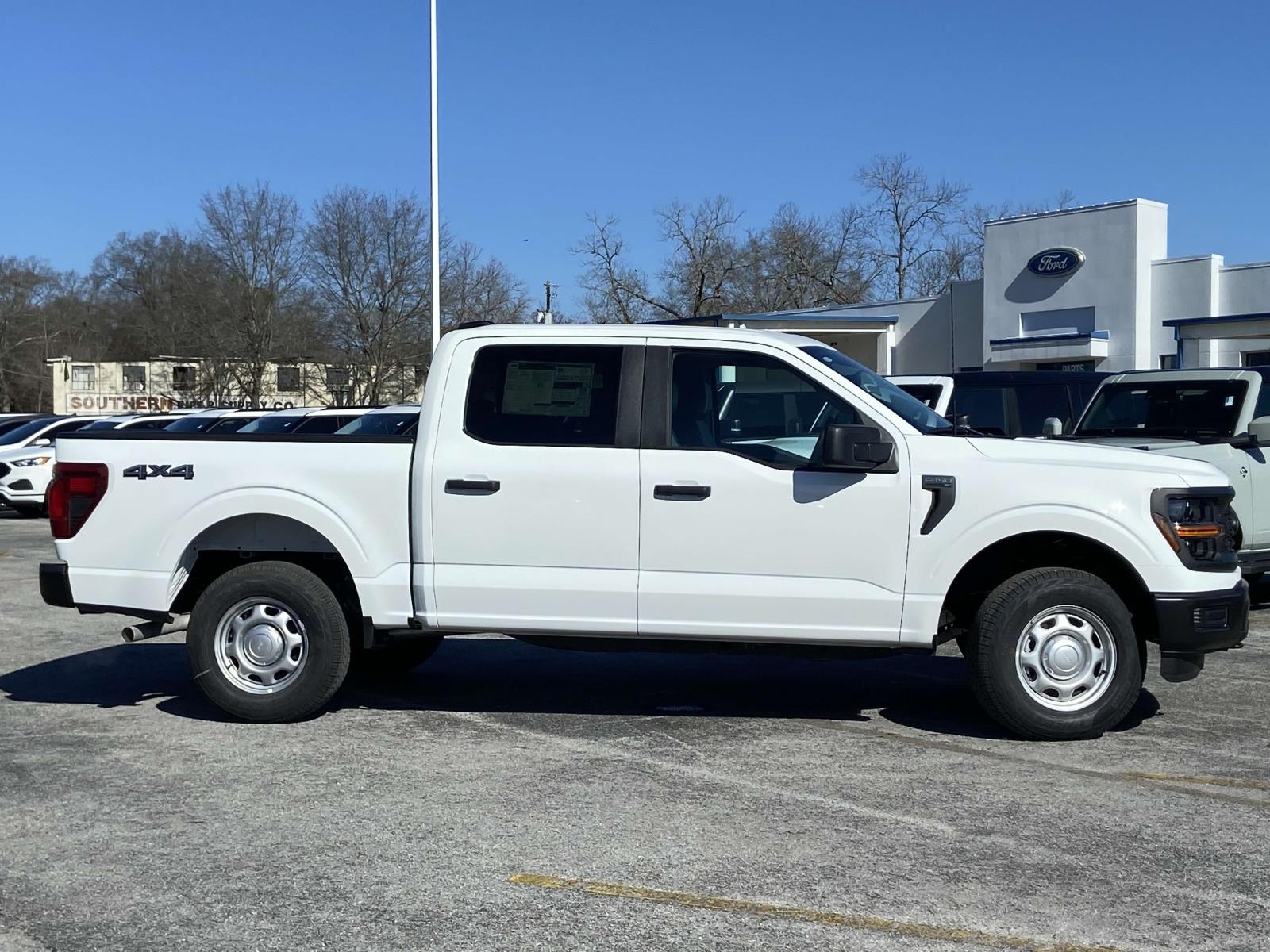 2025 Ford F-150 XL photo 2