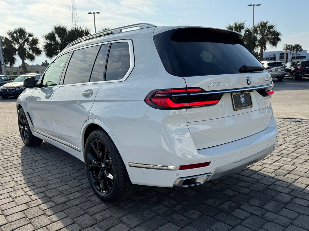 2025 Bmw X7 xDrive40i photo 4