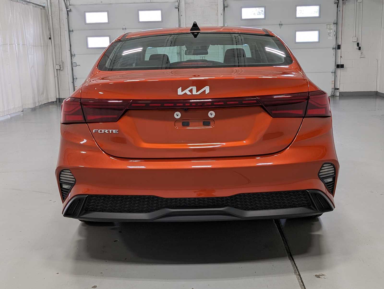 2023 Kia Forte LXS photo 8