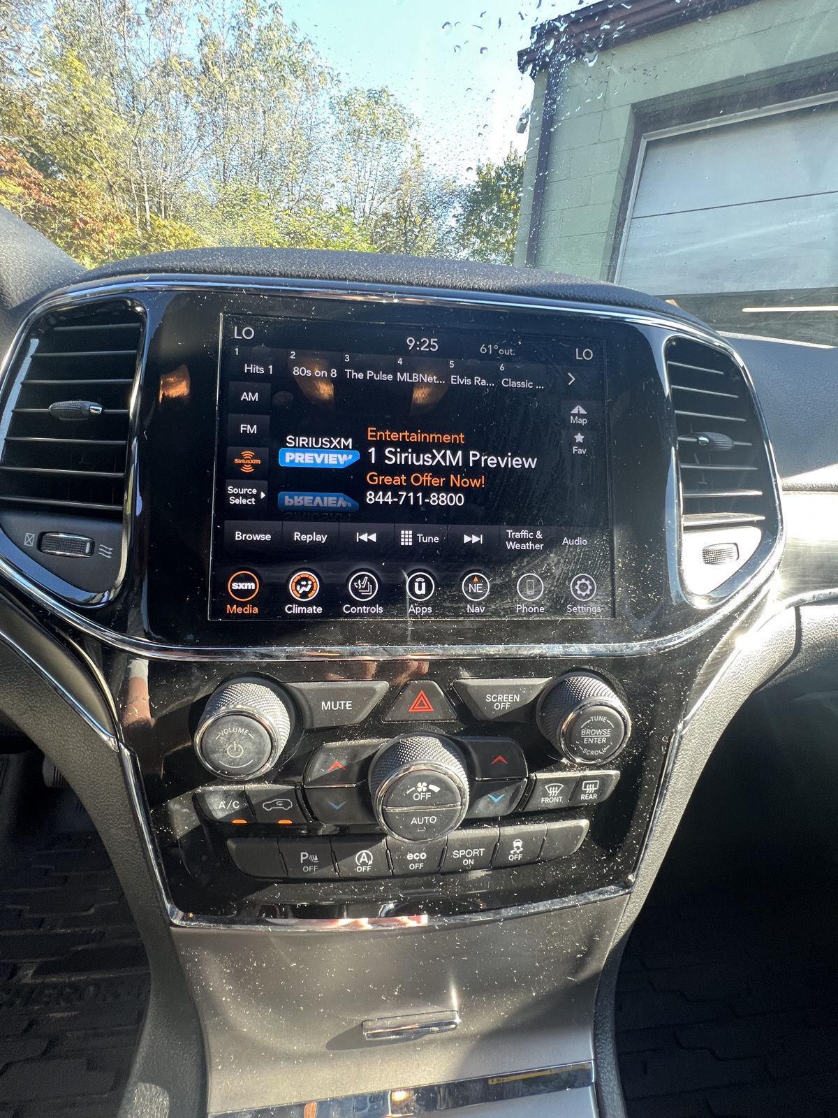 2021 Jeep Grand Cherokee Limited photo 7