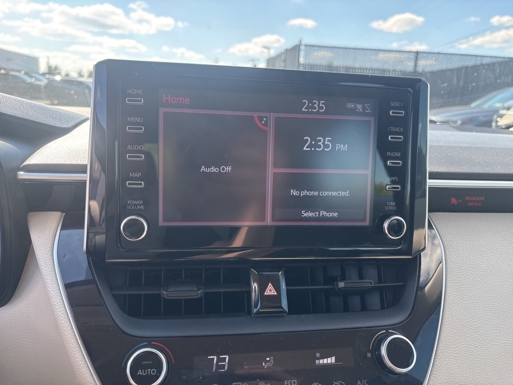 2020 Toyota Corolla LE photo 6