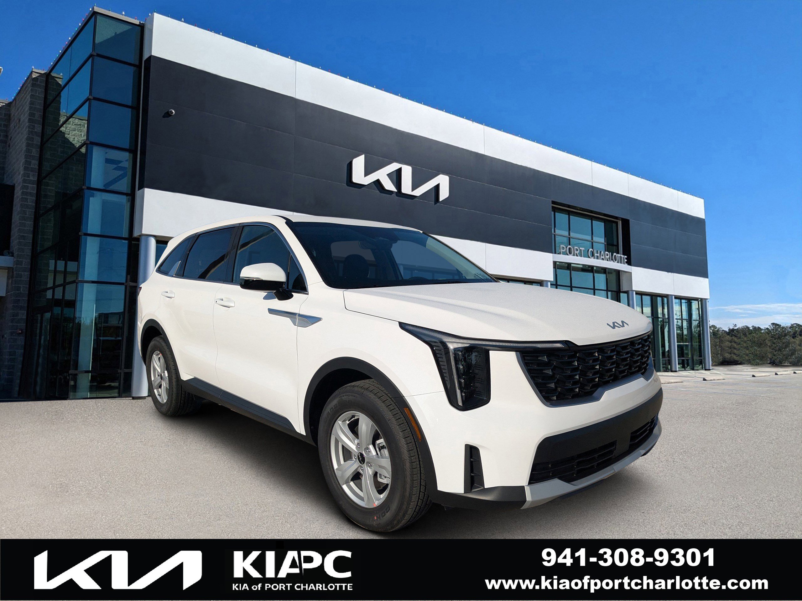 2026 Kia Sorento LX's photo