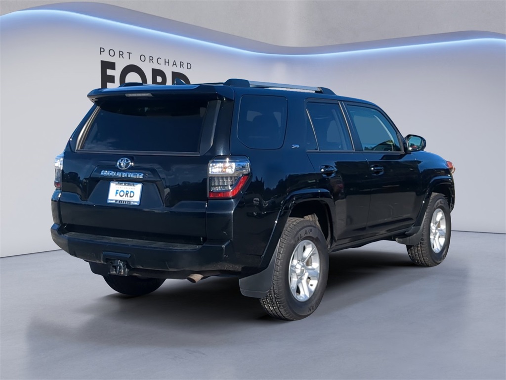 2023 Toyota 4Runner SR5 photo 4