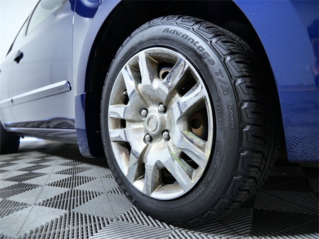 2012 Nissan Sentra 2.0 S photo 2