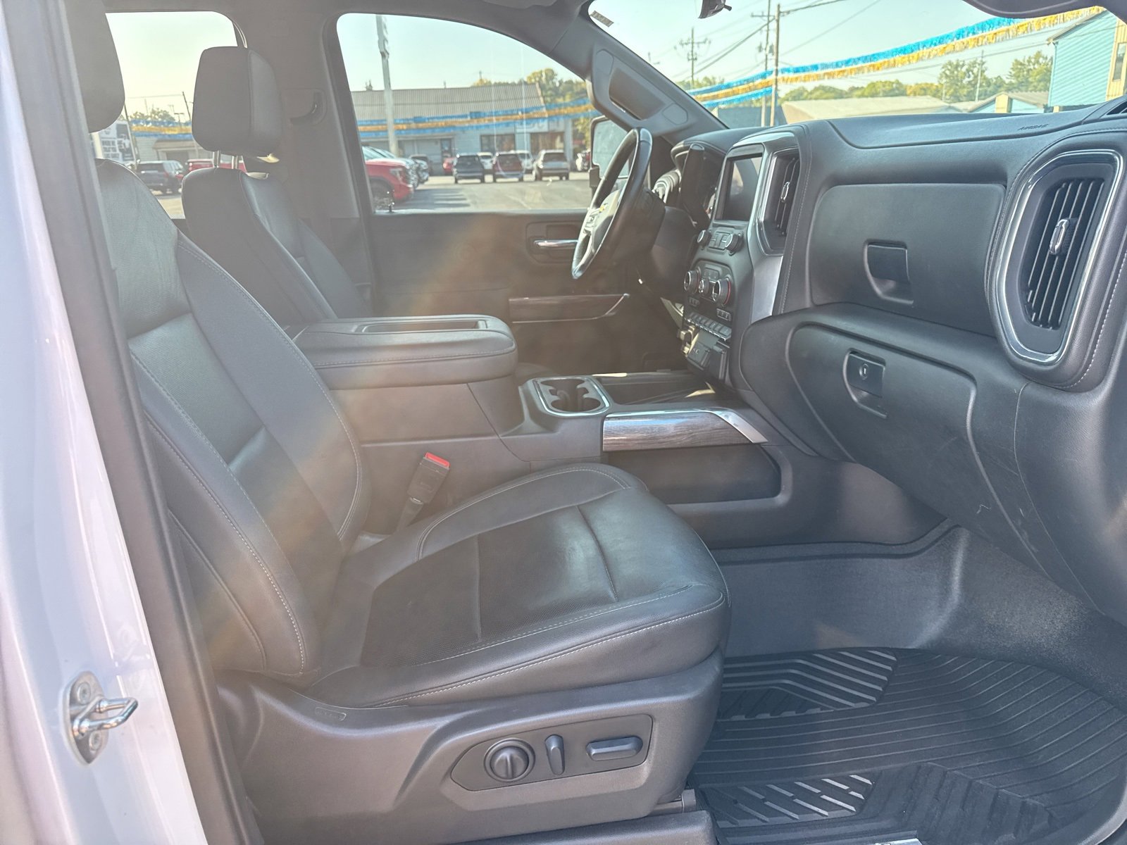 2022 Chevrolet Silverado 2500HD LTZ photo 26