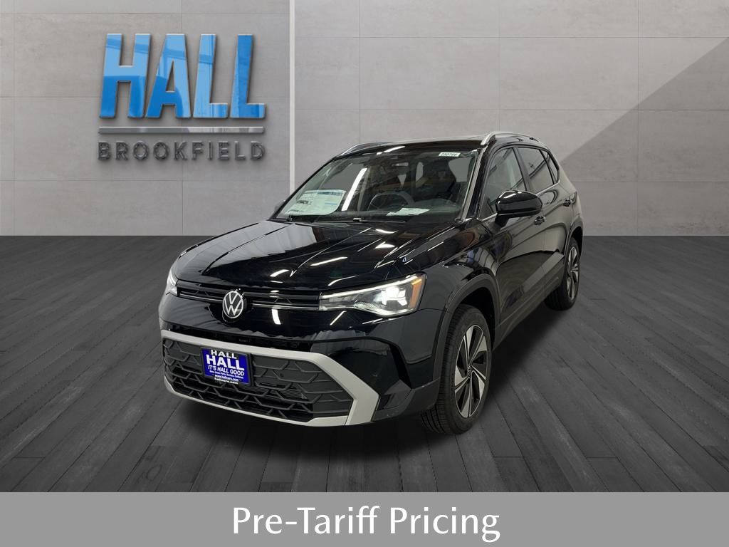 2025 Volkswagen Taos SE photo 4