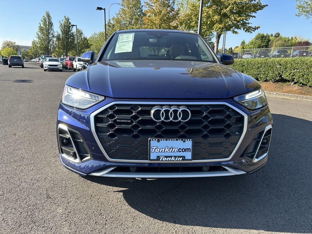 2022 Audi Q5 45 S line Premium photo 2