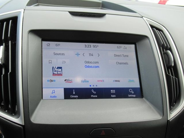 2020 Ford Edge SEL photo 20