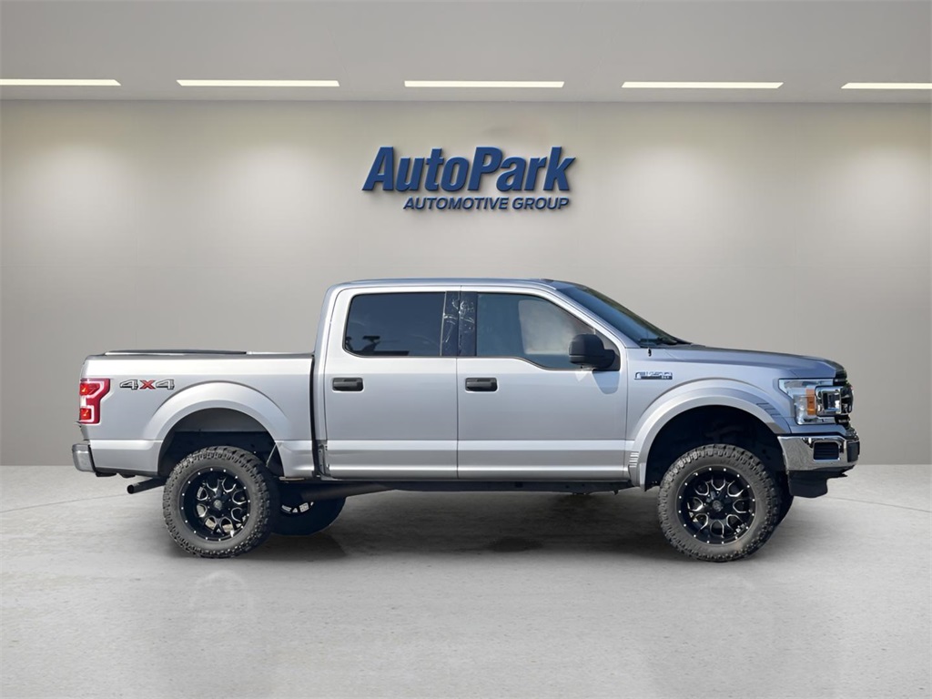 2020 Ford F-150 XLT photo 9