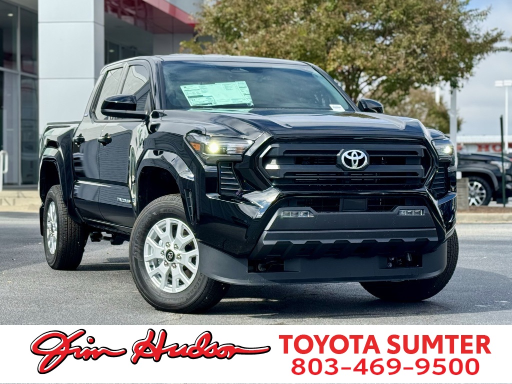 2025 Toyota Tacoma SR5's photo