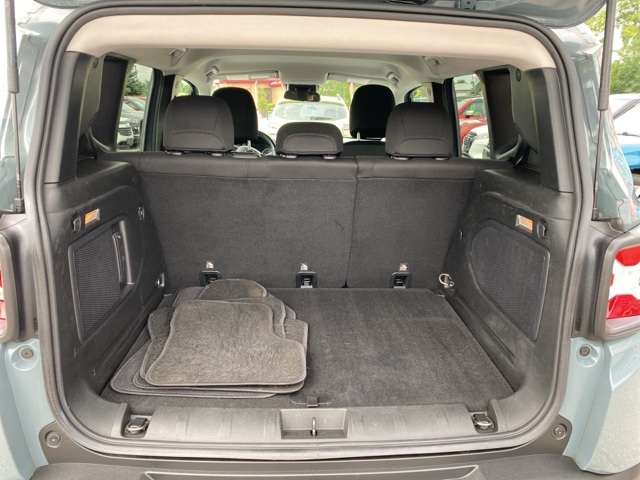 2015 Jeep Renegade Trailhawk photo 19