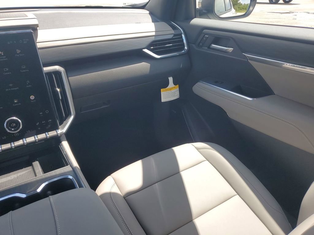2026 Gmc Acadia Elevation photo 7