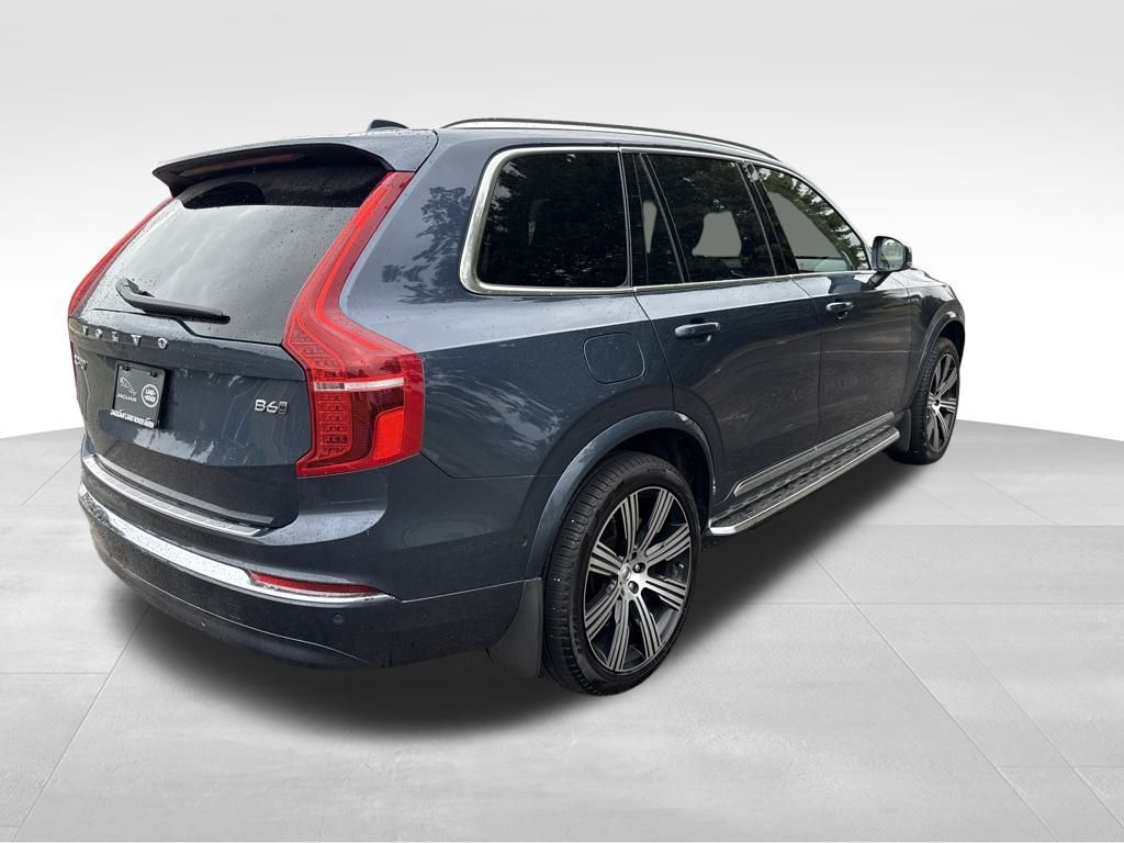 2025 Volvo XC90 Plus photo 6