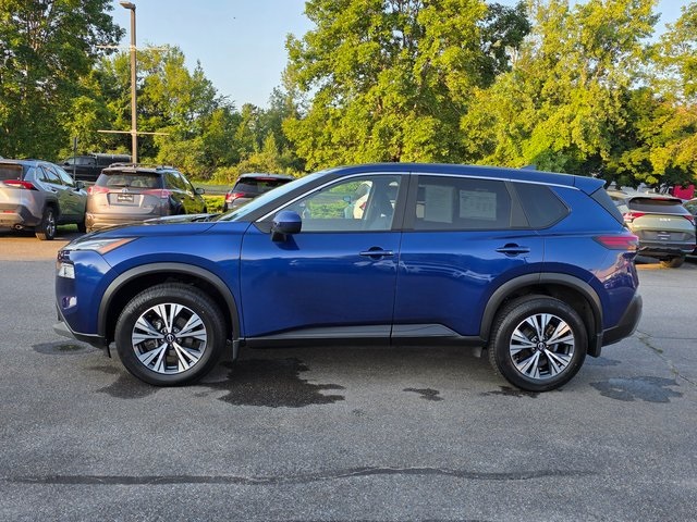 2023 Nissan Rogue SV photo 4