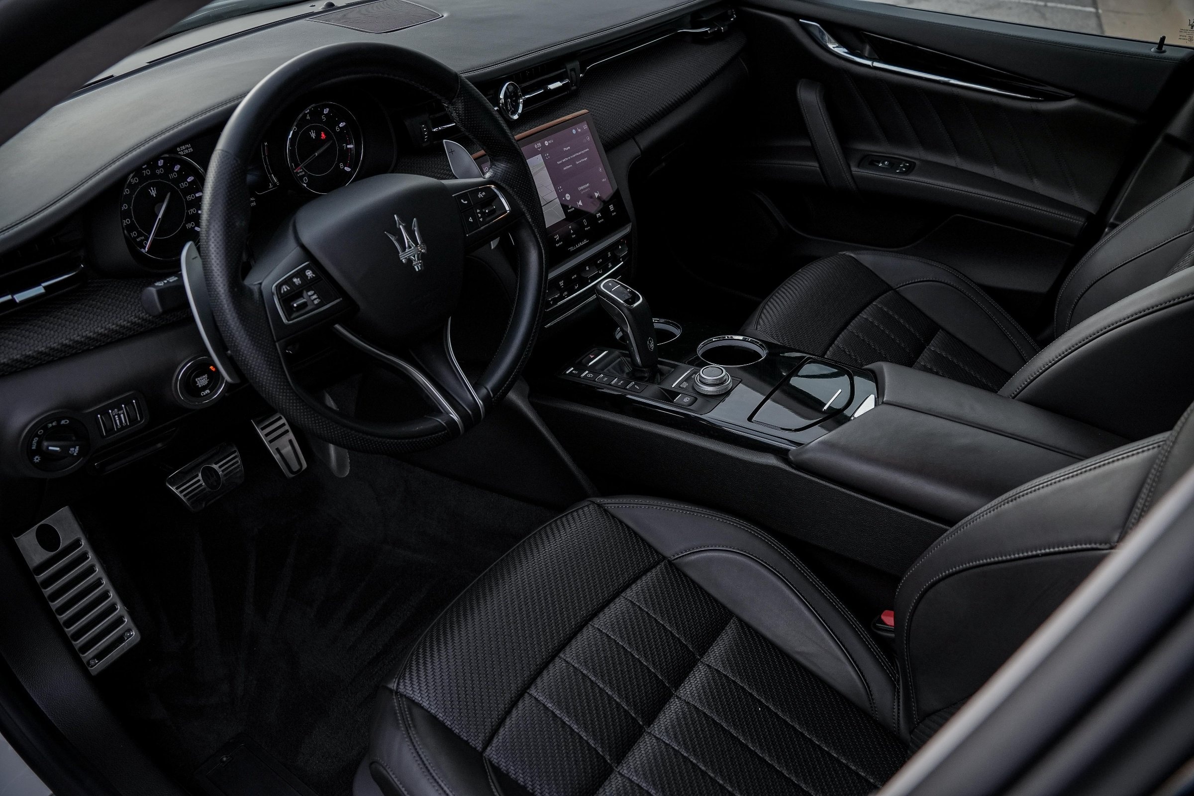 2022 Maserati Quattroporte Modena photo 6