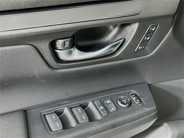 2026 Honda CR-V Hybrid Sport-L photo 18