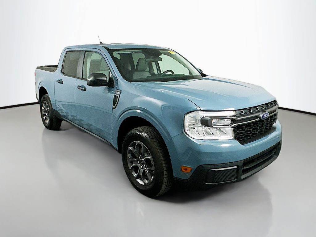 2023 Ford Maverick XLT photo 3