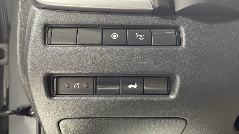 2021 Nissan Rogue Platinum photo 23