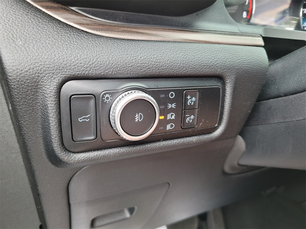 2023 Ford Explorer Limited photo 24