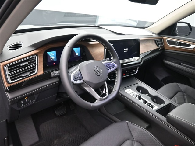 2026 Volkswagen Atlas SE photo 13