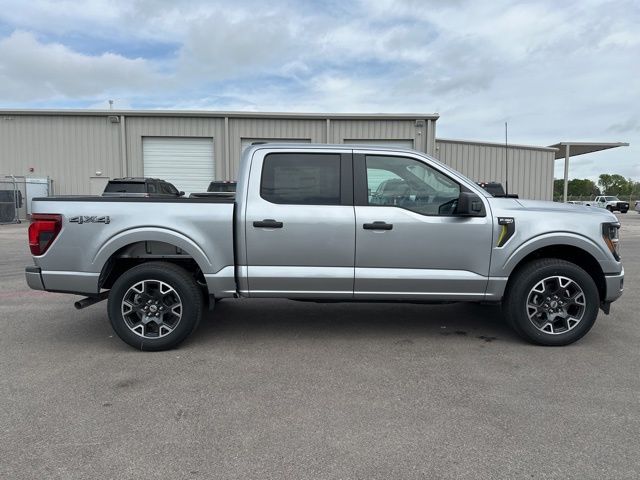 2025 Ford F-150 STX photo 9