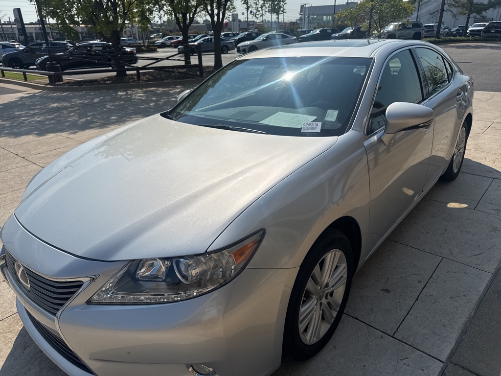 2014 Lexus ES