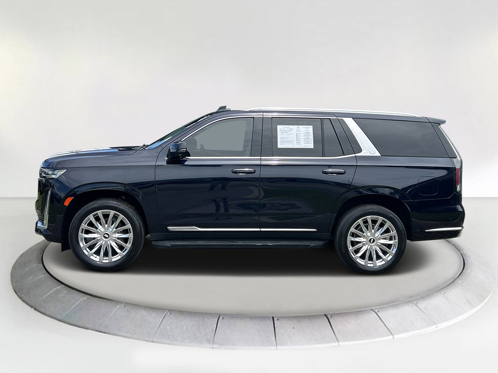 2021 Cadillac Escalade Premium Luxury photo 2