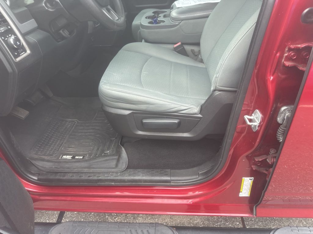 2015 Ram 1500 Express photo 3