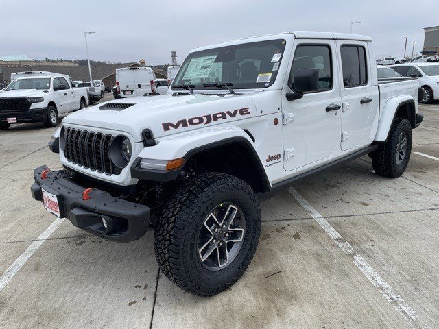 2026 Jeep Gladiator Mojave X's photo