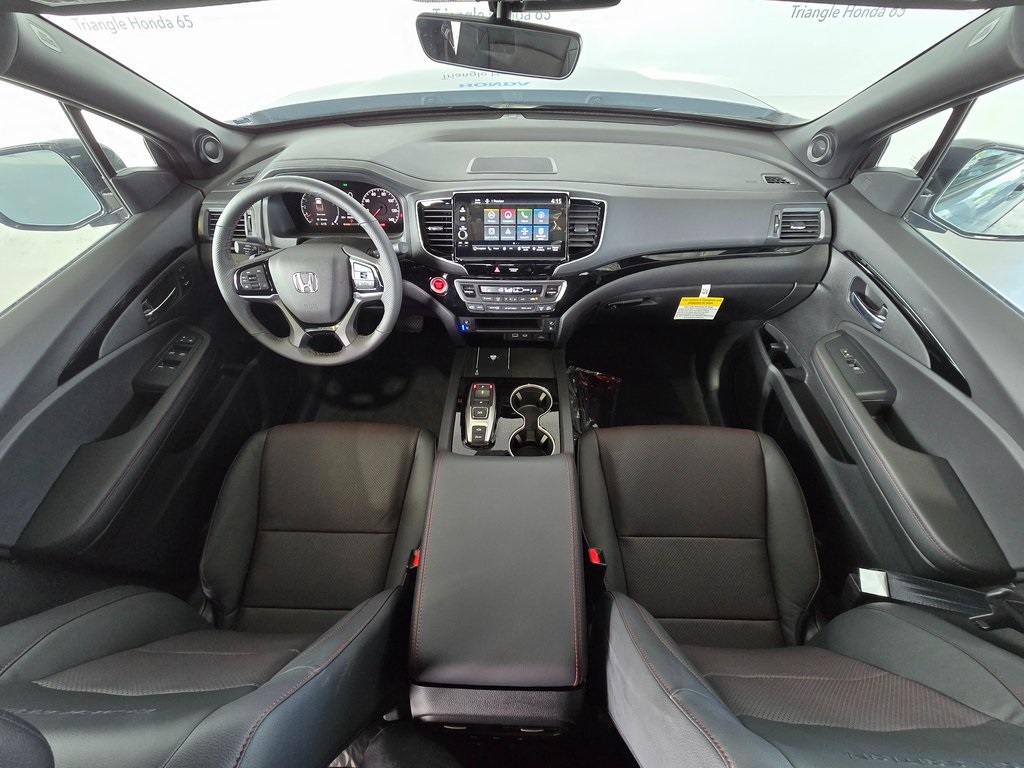 2025 Honda Ridgeline Black Edition photo 7