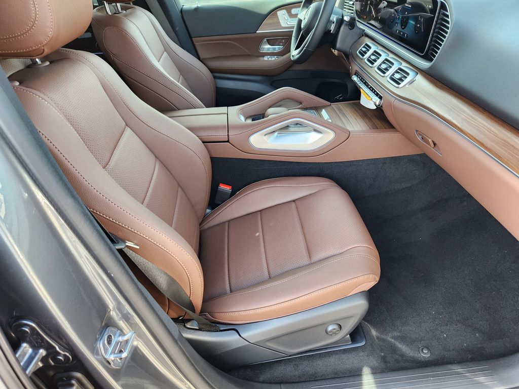 2026 Mercedes Benz GLE 450 4MATIC photo 14