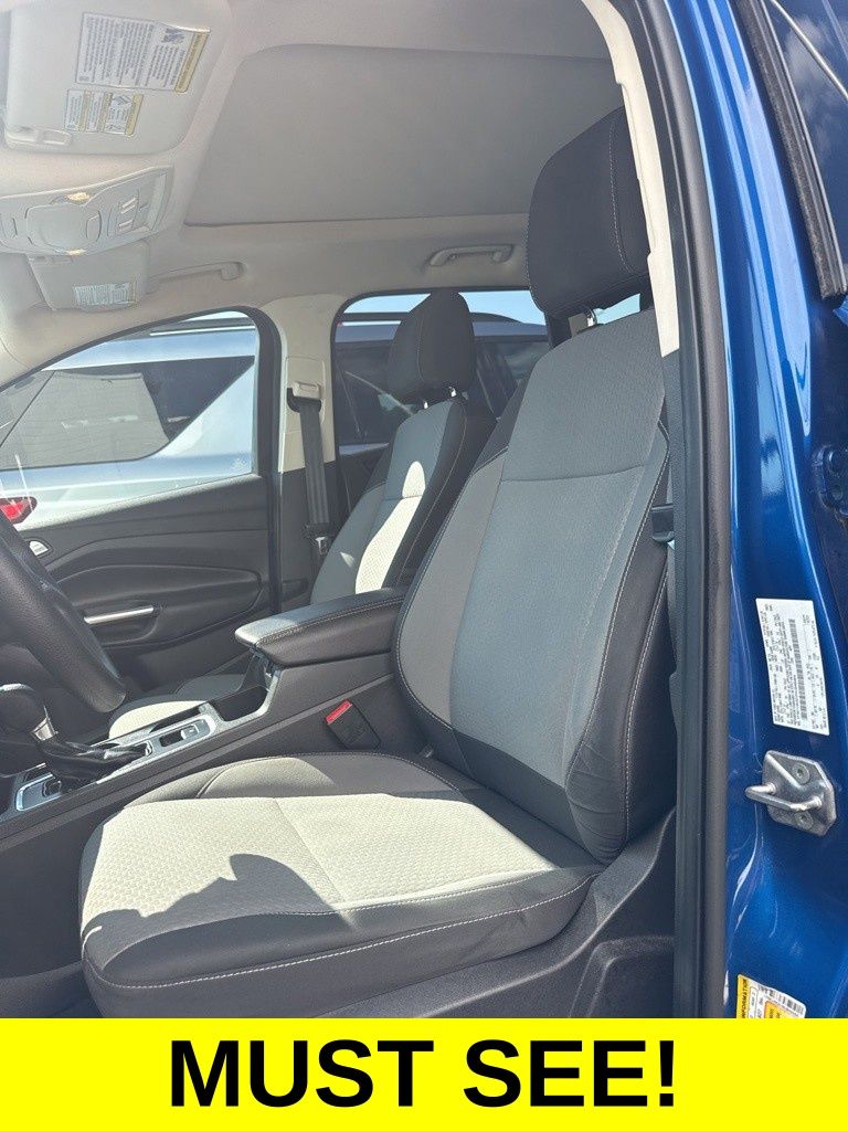 2017 Ford Escape SE photo 3