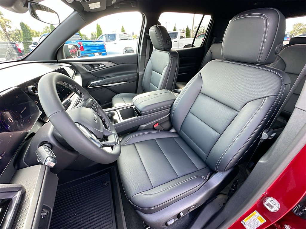 2026 Chevrolet Traverse photo 18