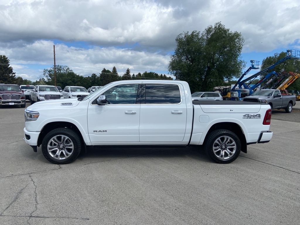 2024 Ram 1500 Laramie Longhorn photo 3