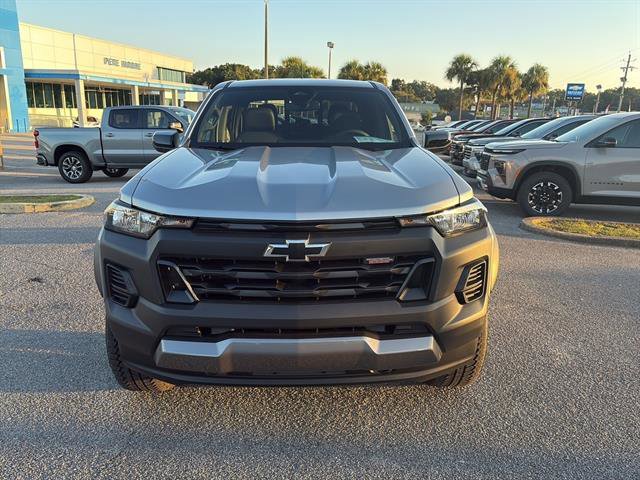 2026 Chevrolet Colorado Trail Boss photo 2