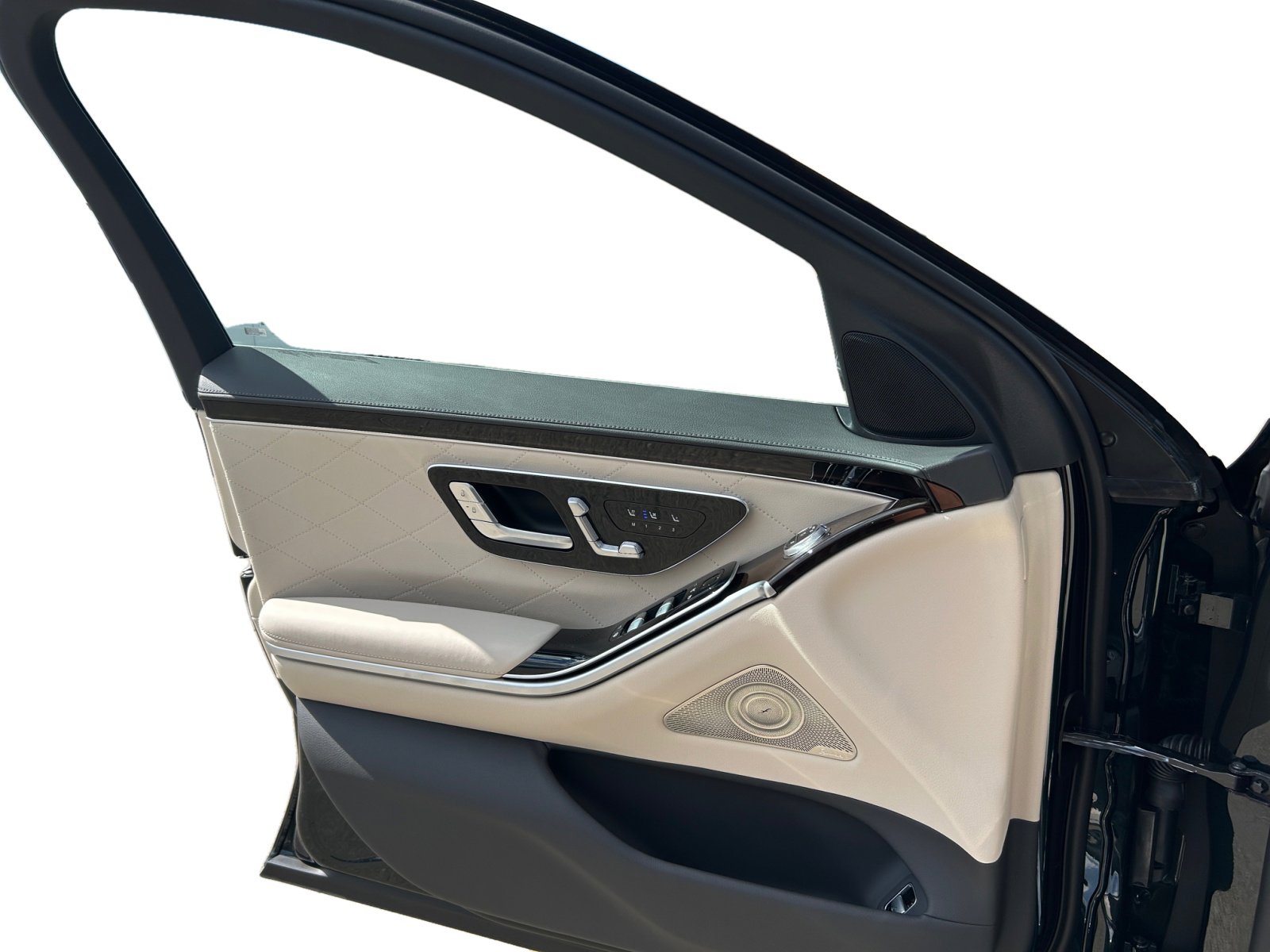 2026 Mercedes Benz S 580 4MATIC photo 9