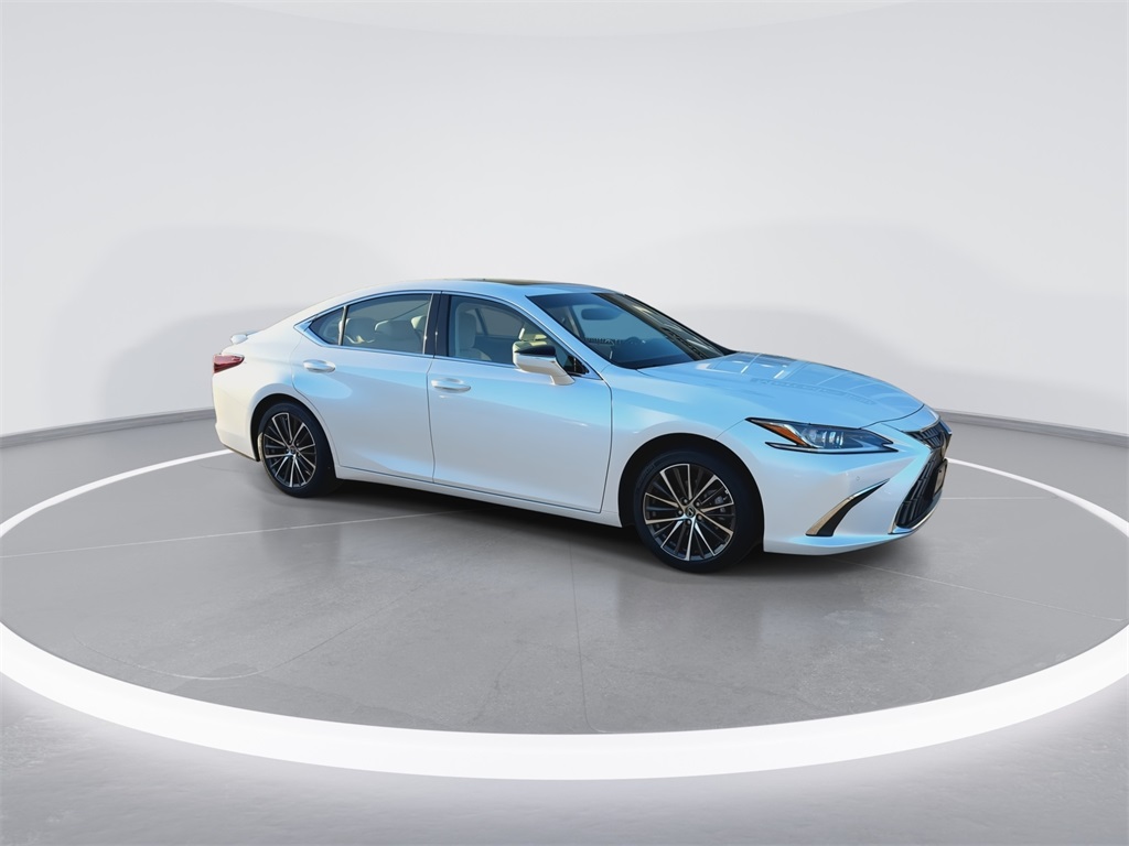 2025 Lexus ES 350 photo 2