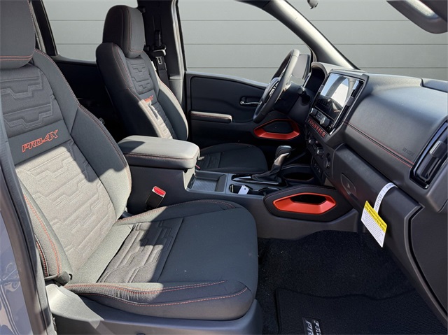 2025 Nissan Frontier PRO-4X photo 23
