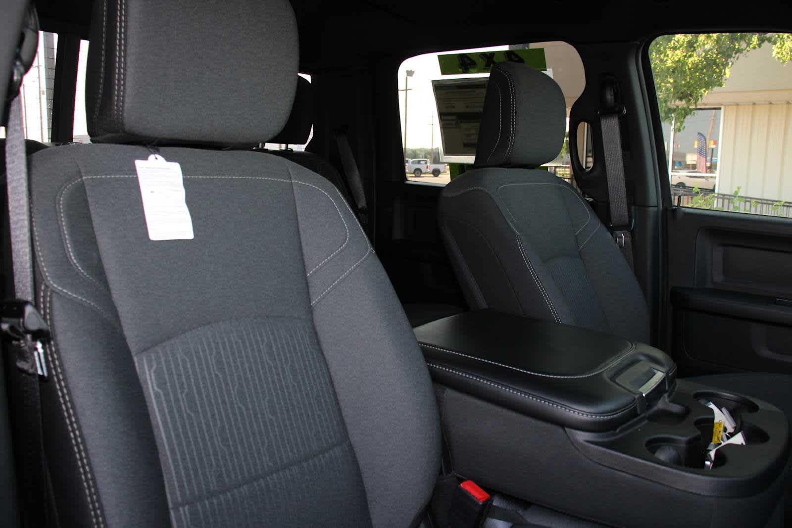 2024 Ram 2500 Tradesman photo 38