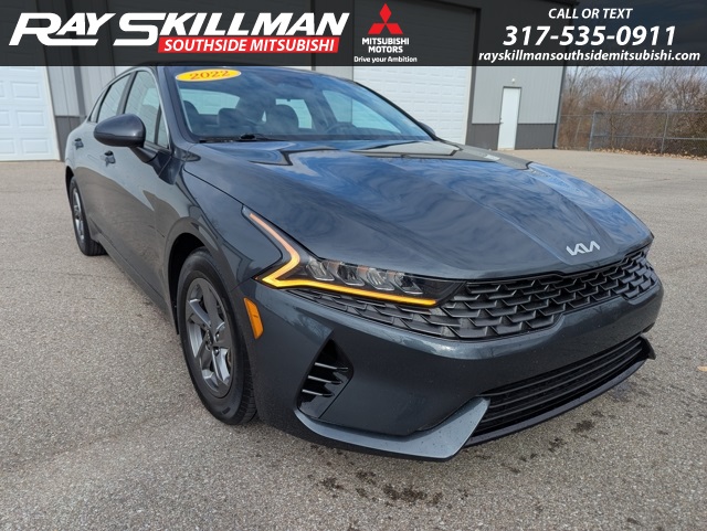 2022 Kia K5 LXS photo 3