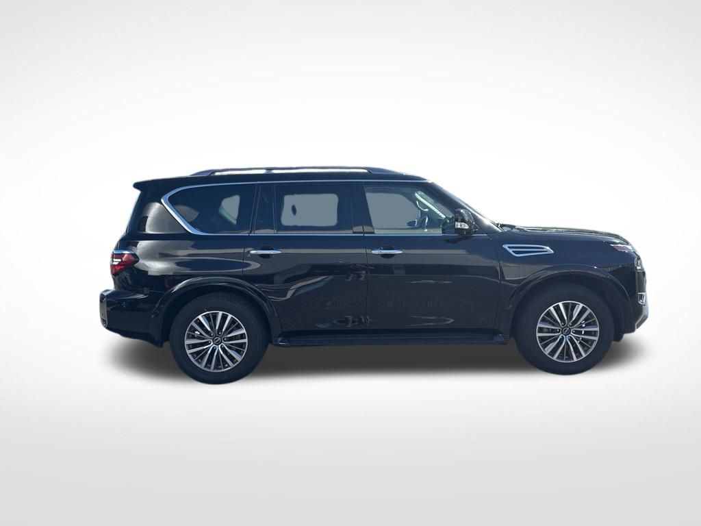 2023 Nissan Armada SL photo 3
