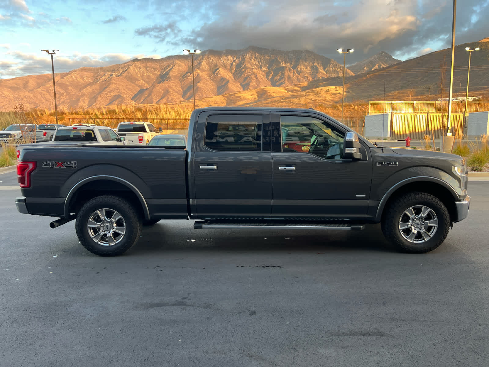 2016 Ford F-150 Lariat photo 4