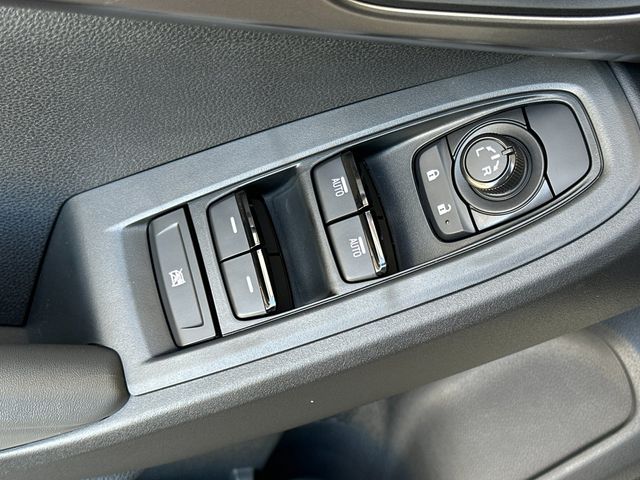 2025 Subaru Impreza Base photo 12