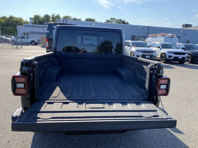 2022 Jeep Gladiator High Altitude photo 3