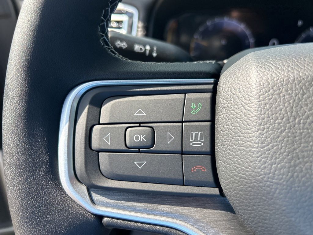 2025 Jeep Wagoneer Series II photo 46