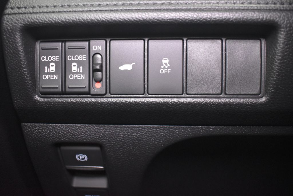 2026 Honda Odyssey EX-L photo 13